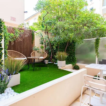 Hercule Furnished Flat